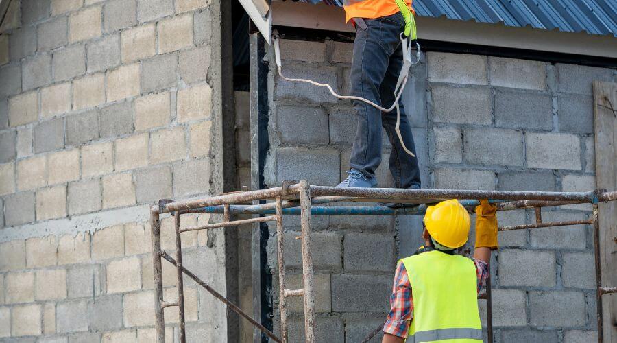 Expert Emergency Roof Repairs services in Shaktoolik, AK
